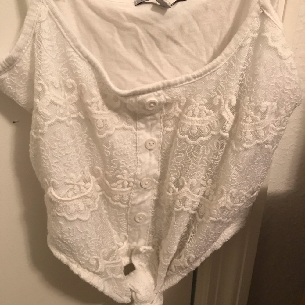 White crop top size xs